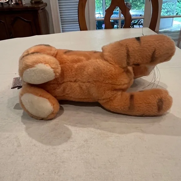 Vintage GUND Disney’s Classic Pooh Orange Tigger tiger plush - Picture 6 of 8